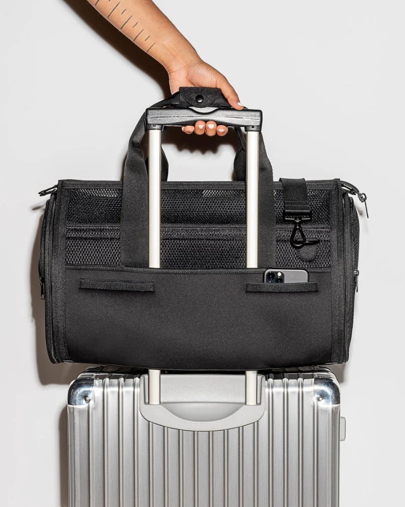 All-Travel Pet Carrier in Black - Image 3