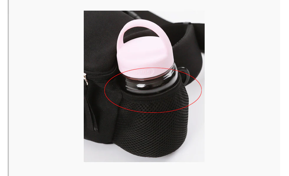 Hands-Free Hip Bag in Black - Image 7