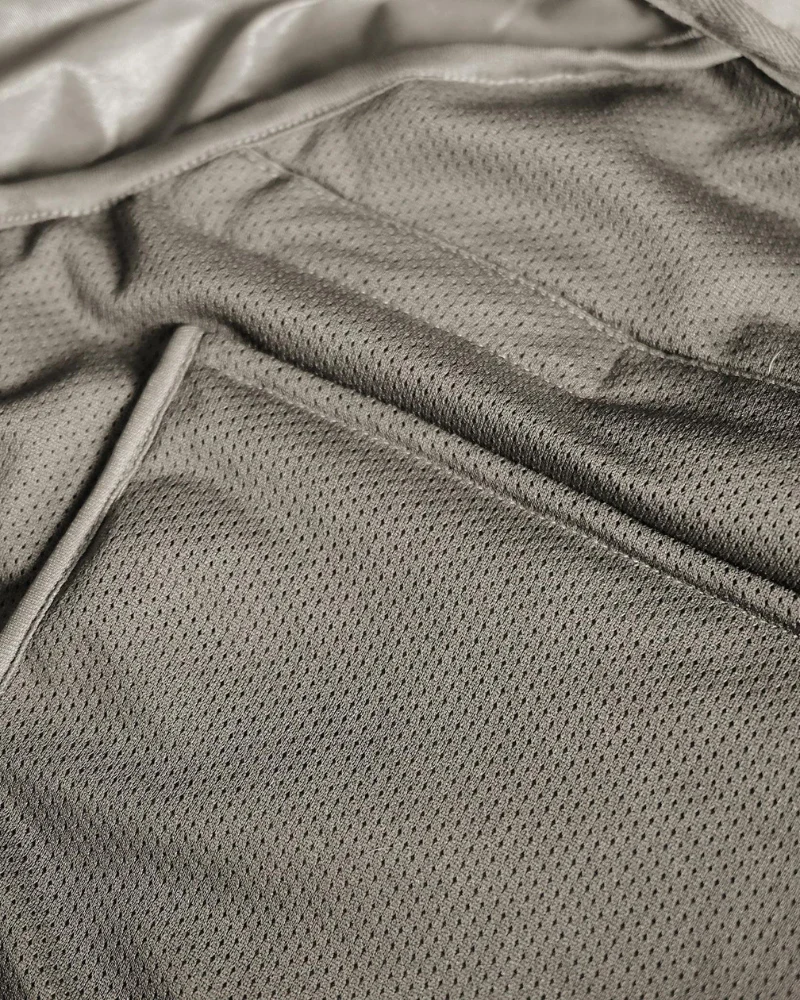 Brooklyn Nylon Water Resistant Dog Jacket (FINAL SALE) - Image 9