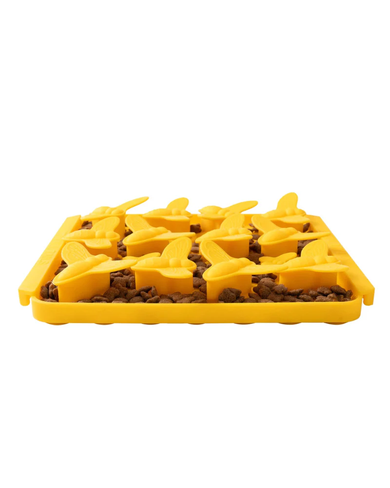 Busy Bee Foraging Mat for Dogs - Image 5