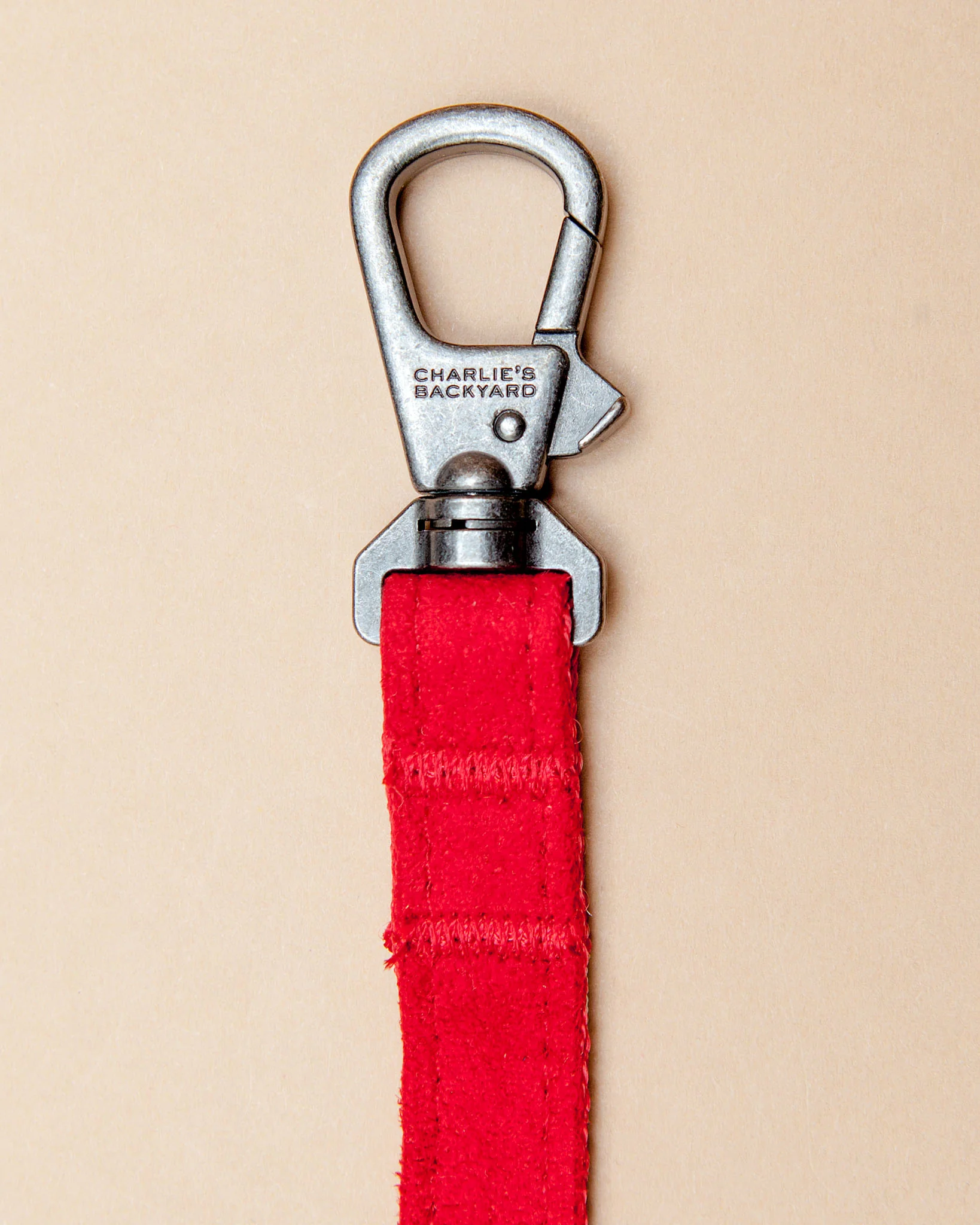 Adjustable Easy Dog Leash in Red - Image 4