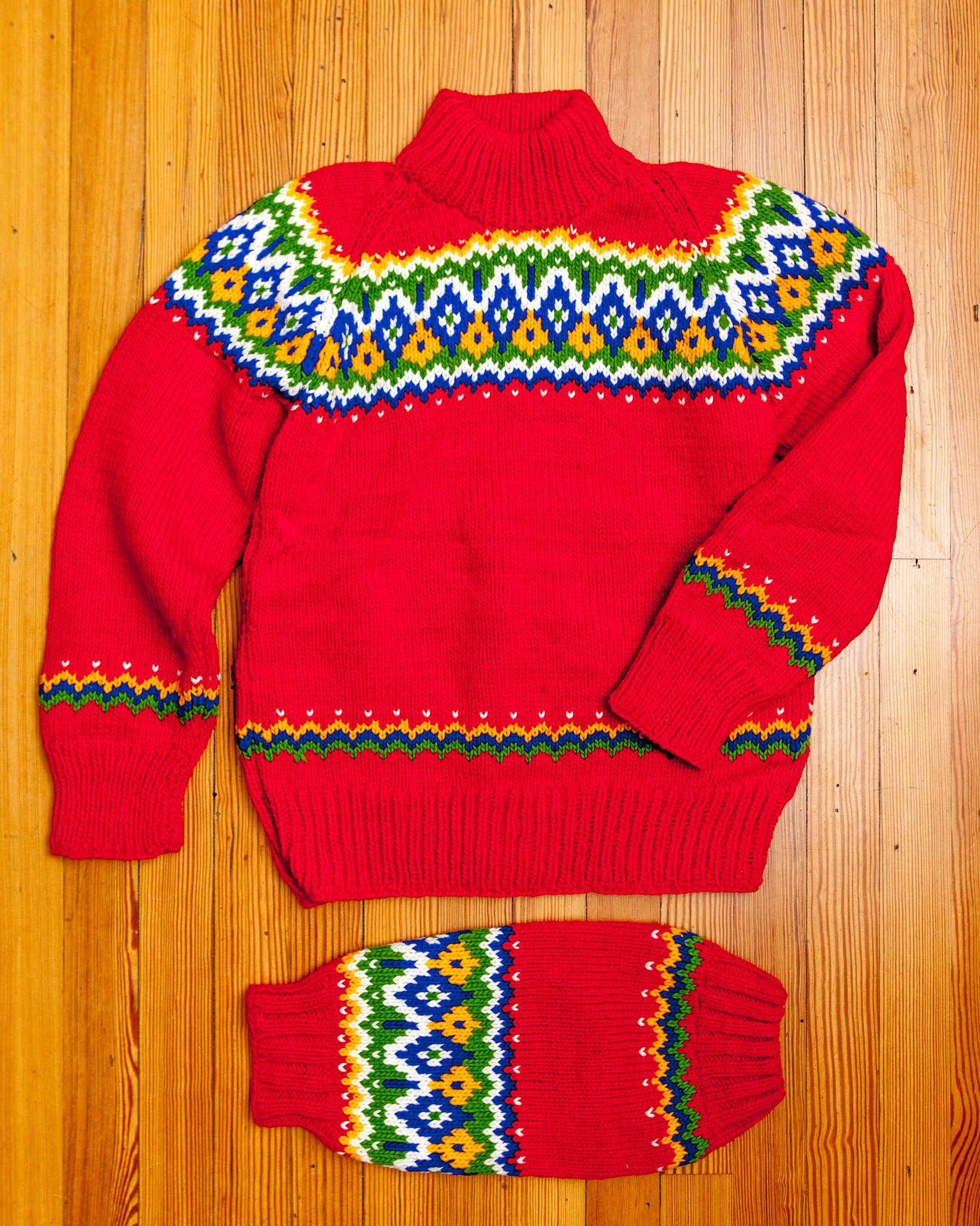 Festive Fairisle Human Sweater << FINAL SALE >> - Image 3