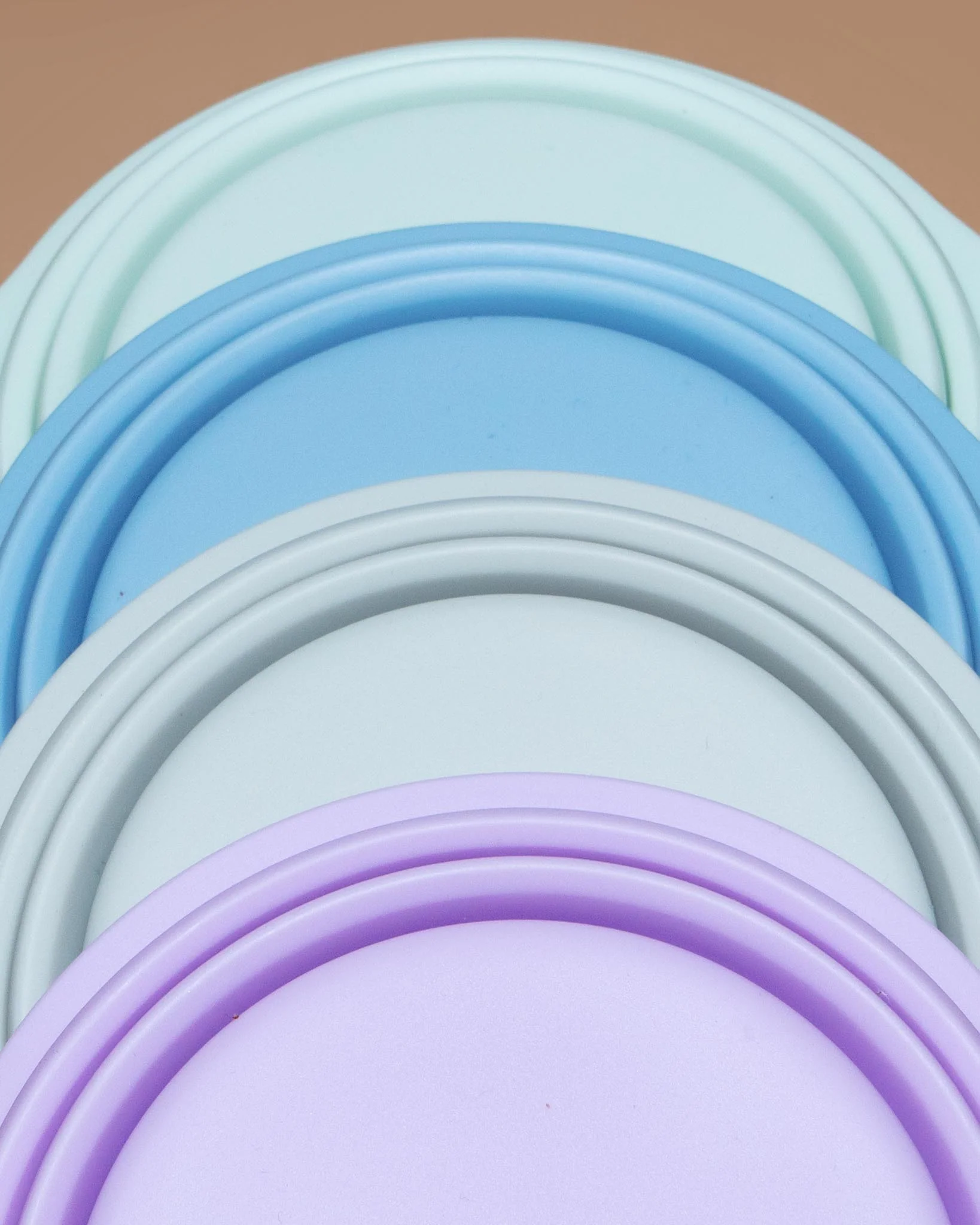 Collapsible Silicone Travel Dog Bowl - Image 8