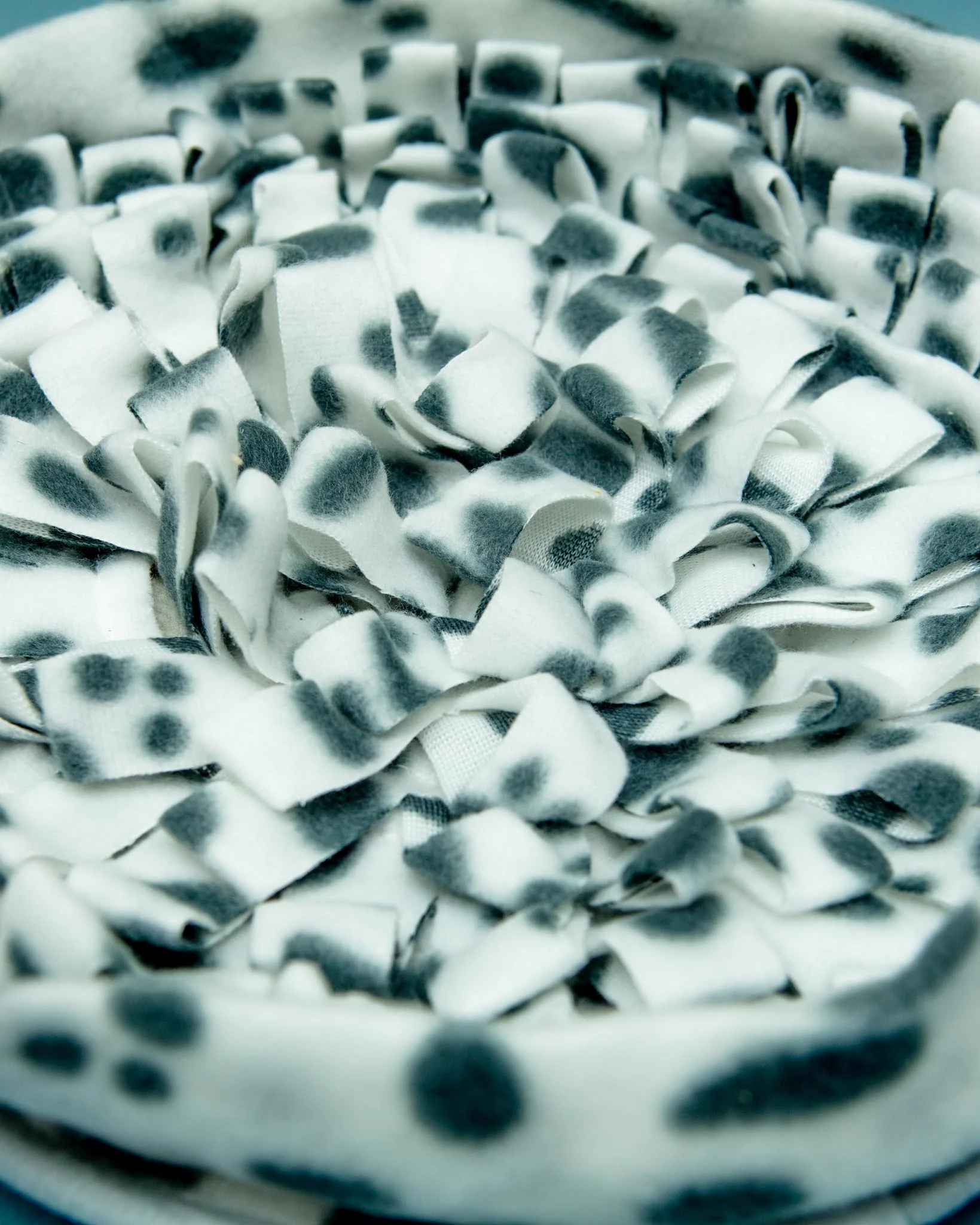 Confetti Dog Snuffle Mat - Image 4