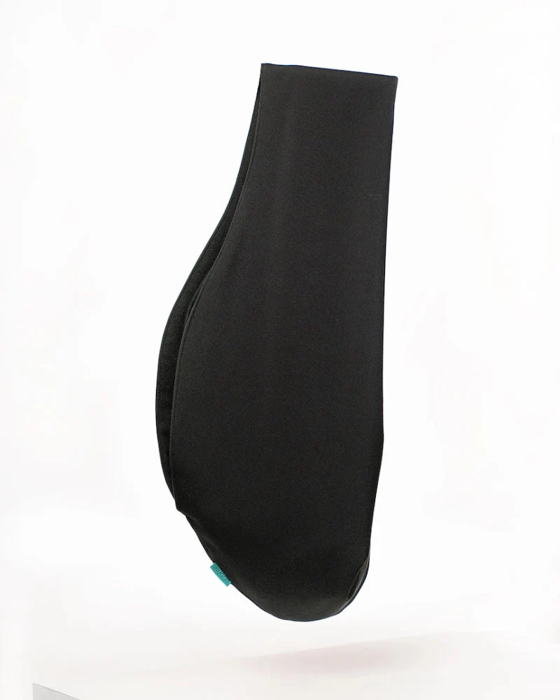 Daizy Cotton-Linen Crossbody Dog Sling in Black (for Dogs 14-20 lbs) (FINAL SALE) - Image 2