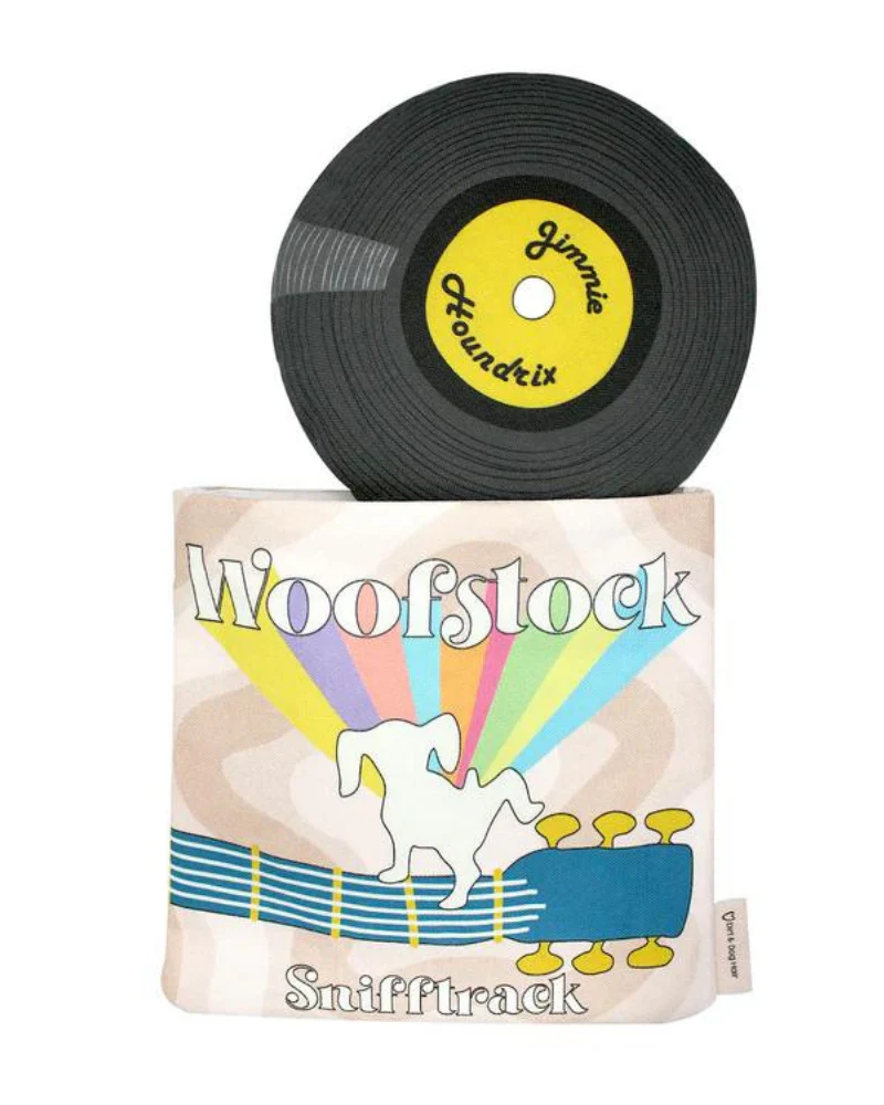 Dog Vinyl Two Piece Sniff & Search Dog Toy - Image 5