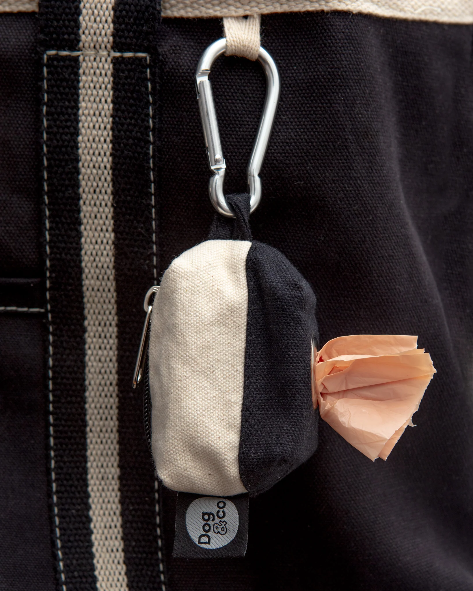 City Carrier Dog Bag in Size 4 - Image 10
