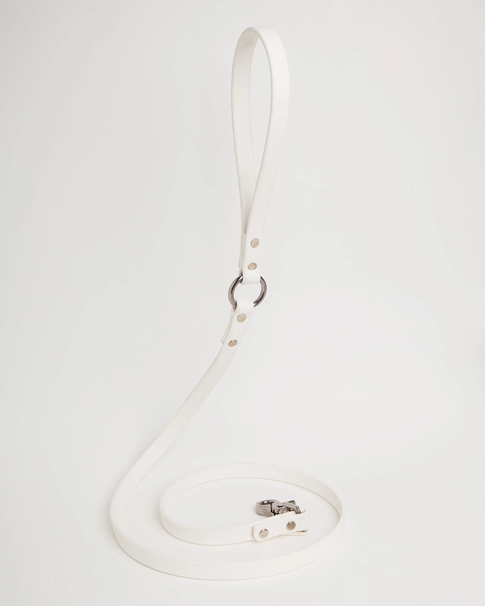 City Leash in Bright White - Image 3