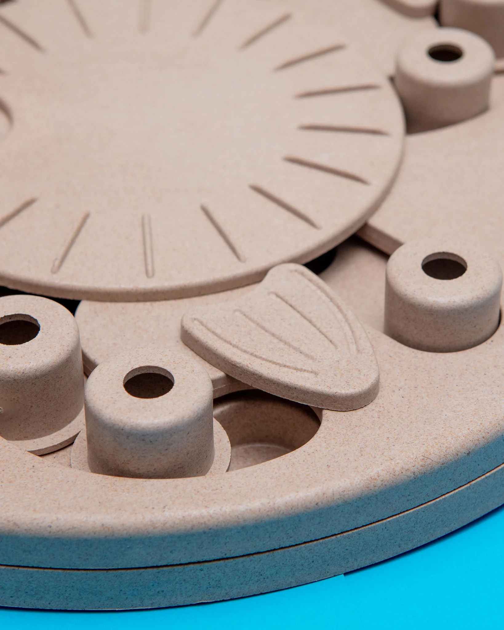 Dog Worker Puzzle Toy - Image 2