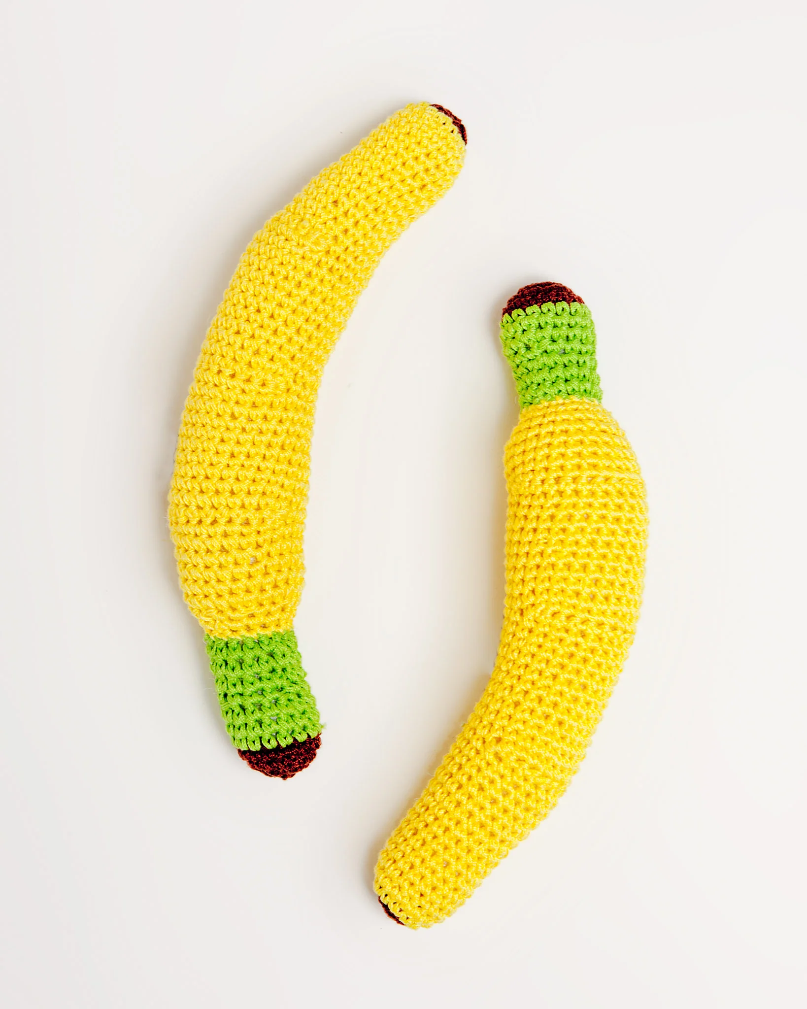 DOGO | Banana Squeaky Toy