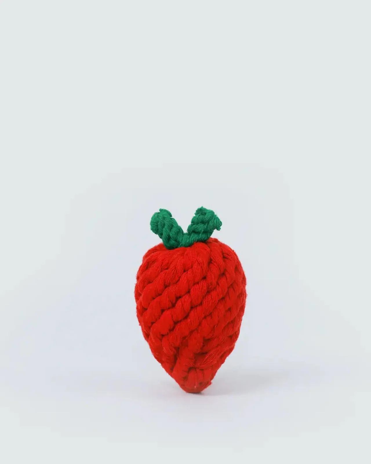 Eco-Friendly Strawberry Rope Dog Toy (FINAL SALE) - Image 4