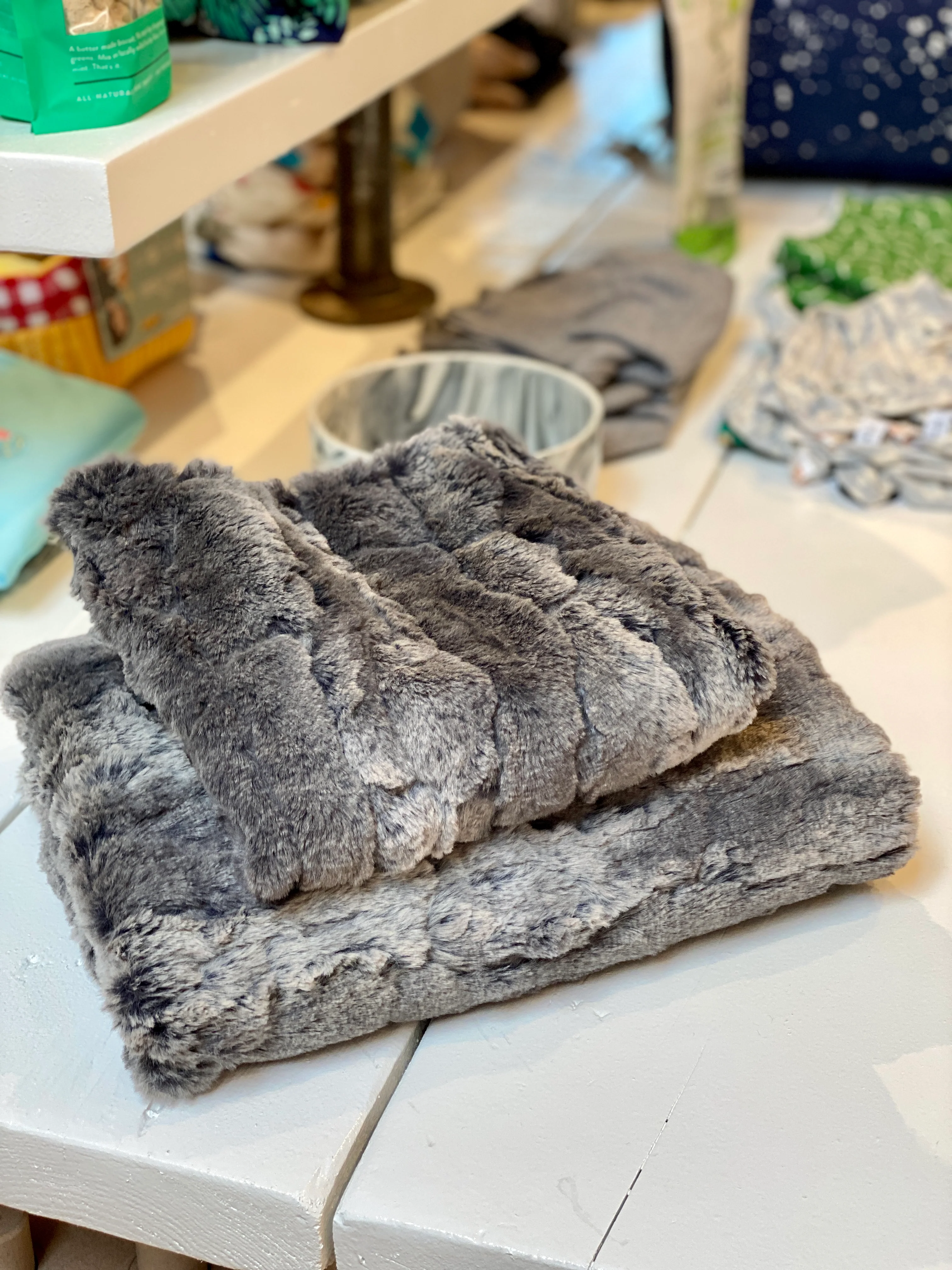 Luxe Granite Plush Dog Blanket (Made in the USA) - Image 9