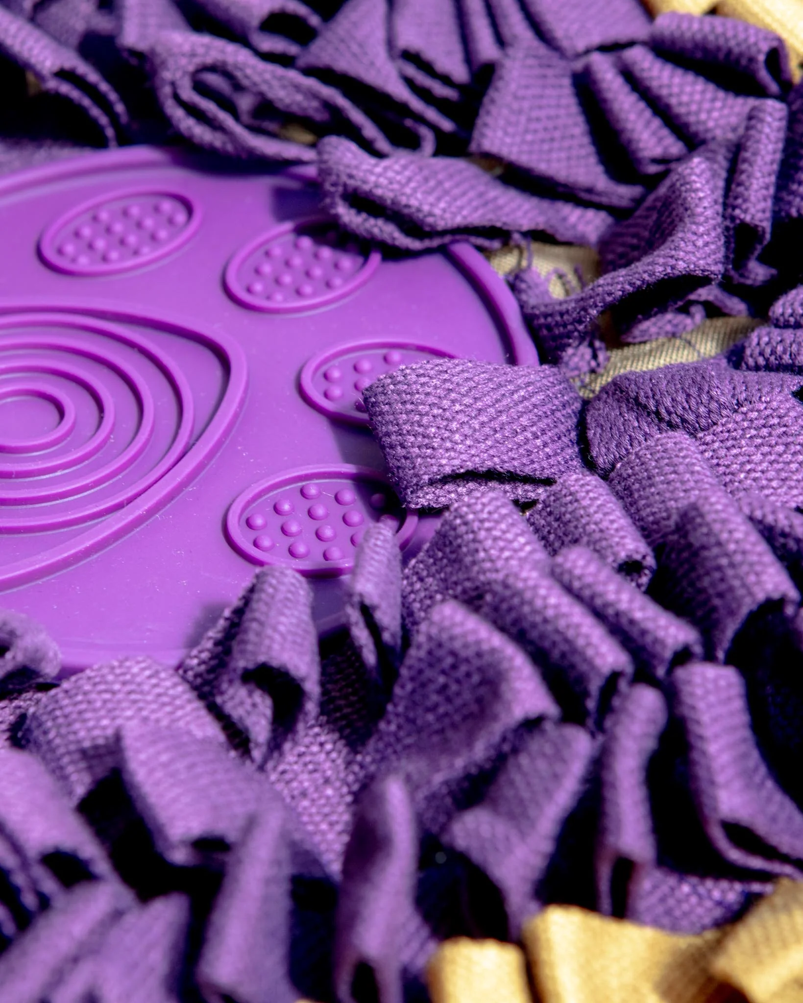 PB & Jelly Snuffle and Lick Mat for Dogs & Cats - Image 4