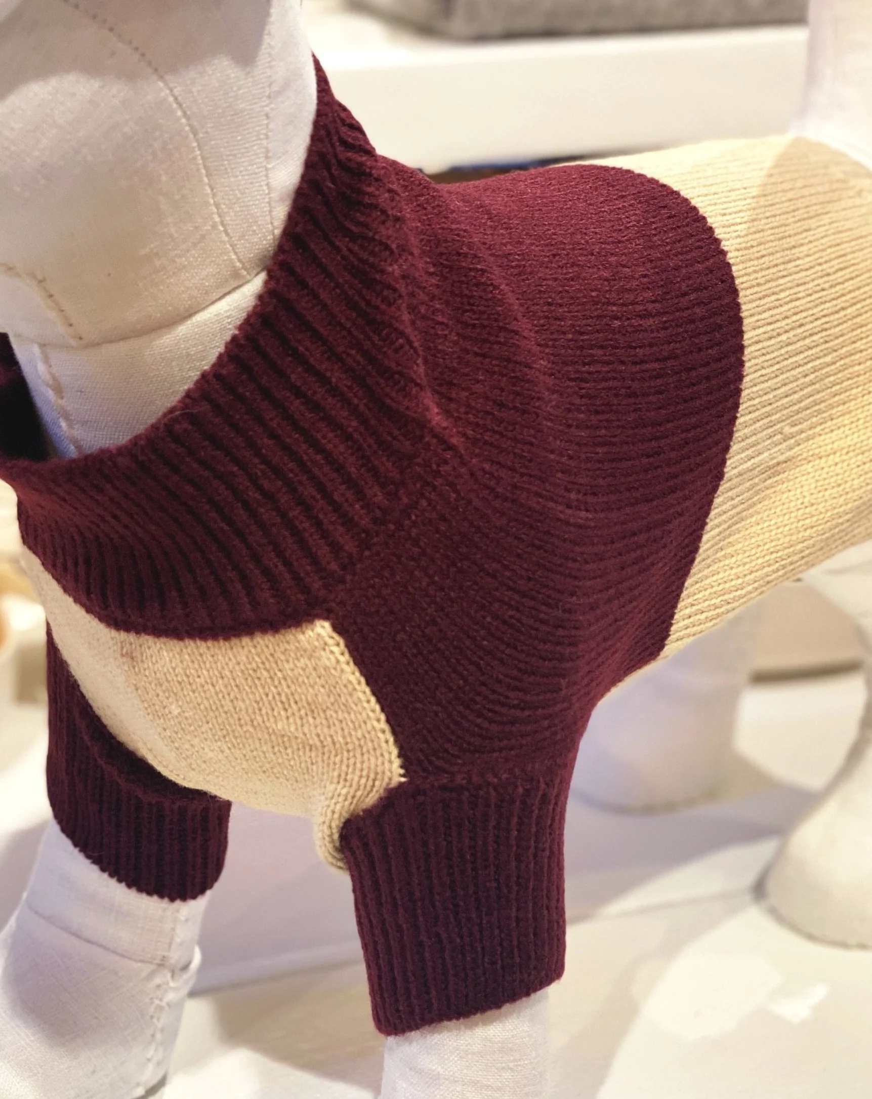 Colorblock Knit Dog Sweater in Burgundy & Beige<br>((FINAL SALE)) - Image 4