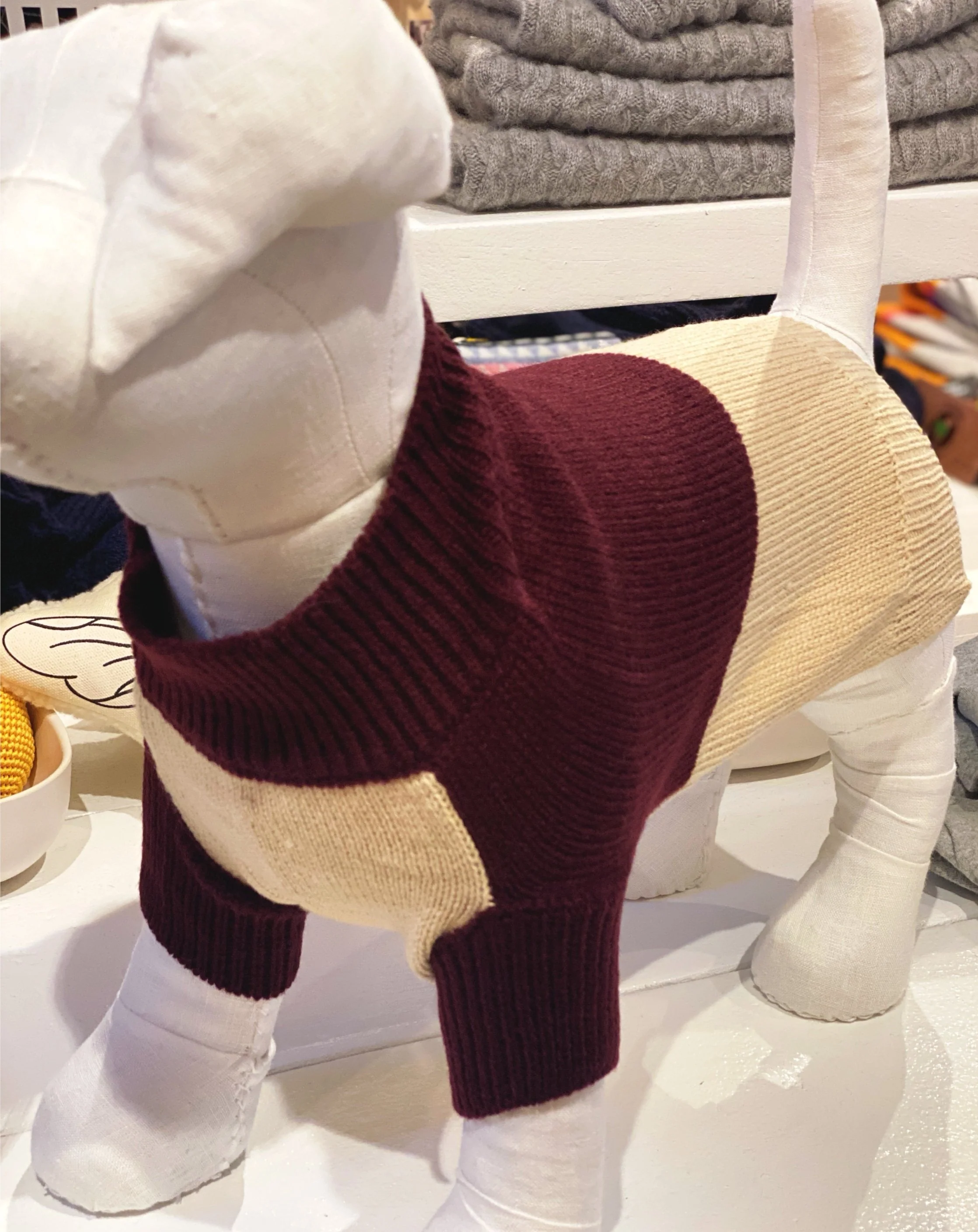 Colorblock Knit Dog Sweater in Burgundy & Beige<br>((FINAL SALE)) - Image 5