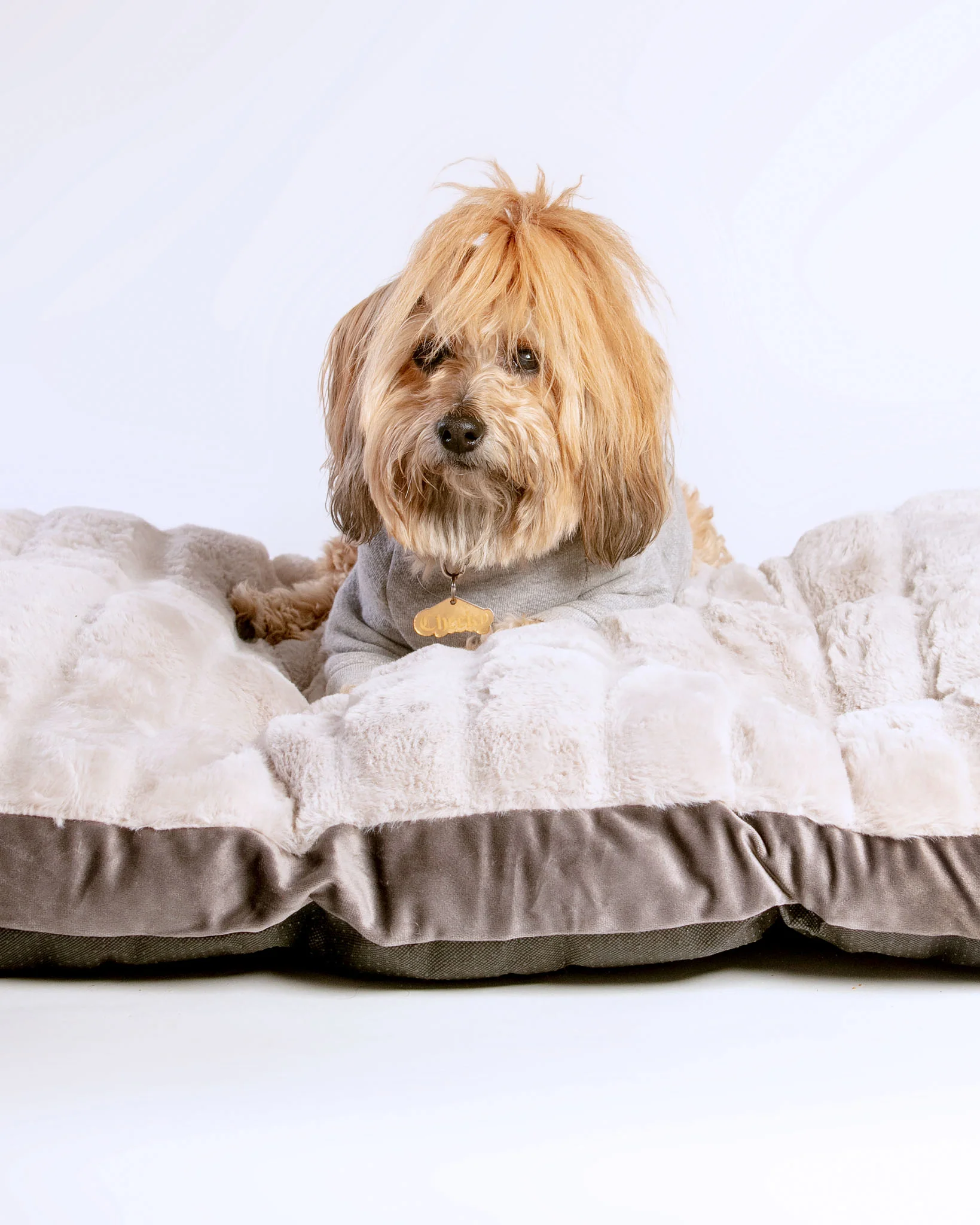 Dutch Velvet & Plush Essential Mat in Grey << FINAL SALE >> - Image 2