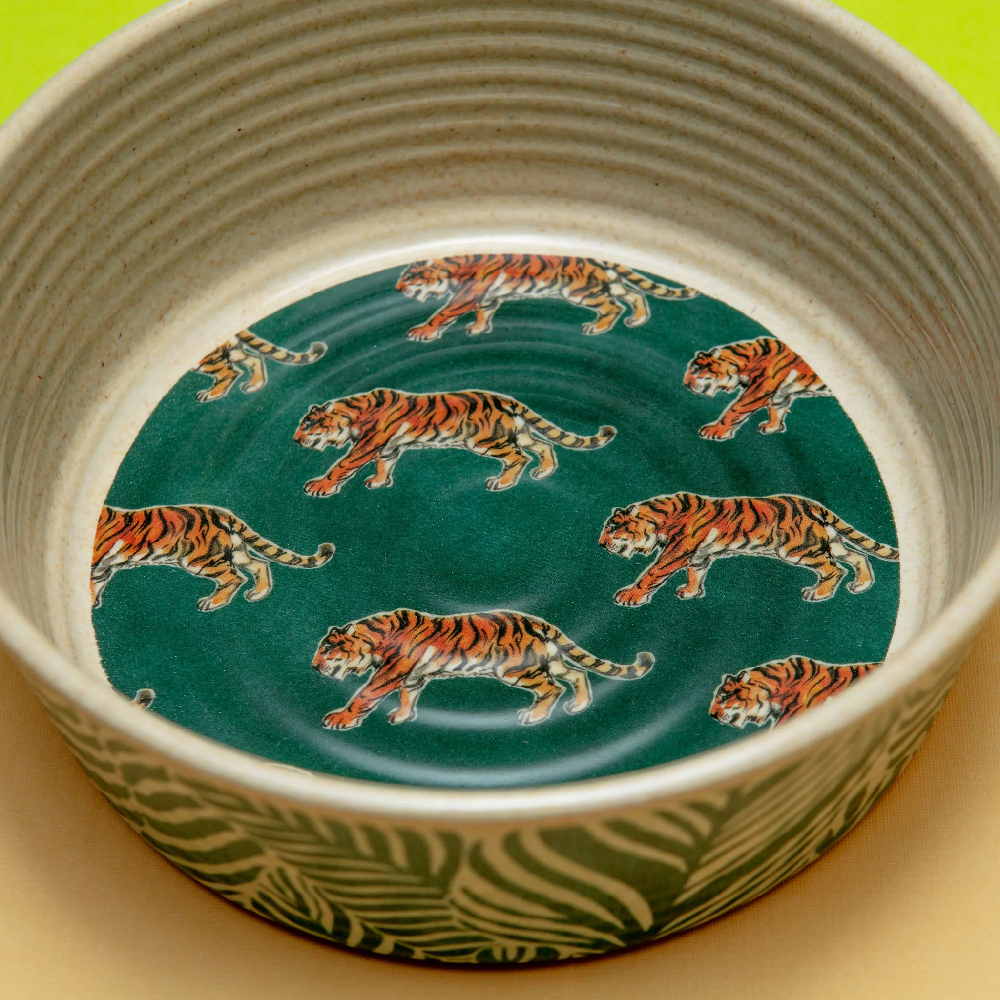 Melamine Dog Bowl in Jade Safari - Image 3