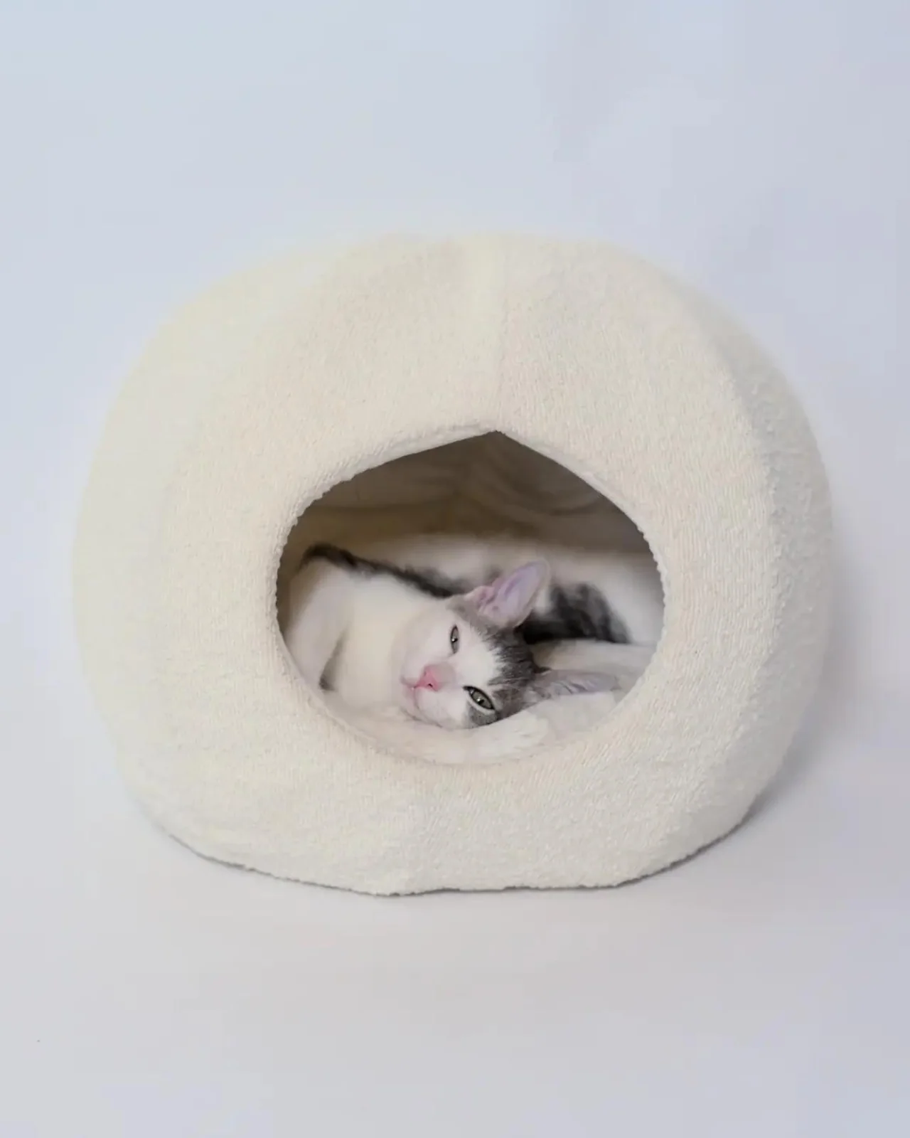 Bouclé Modular Moon Cat Cave Bed - Image 2
