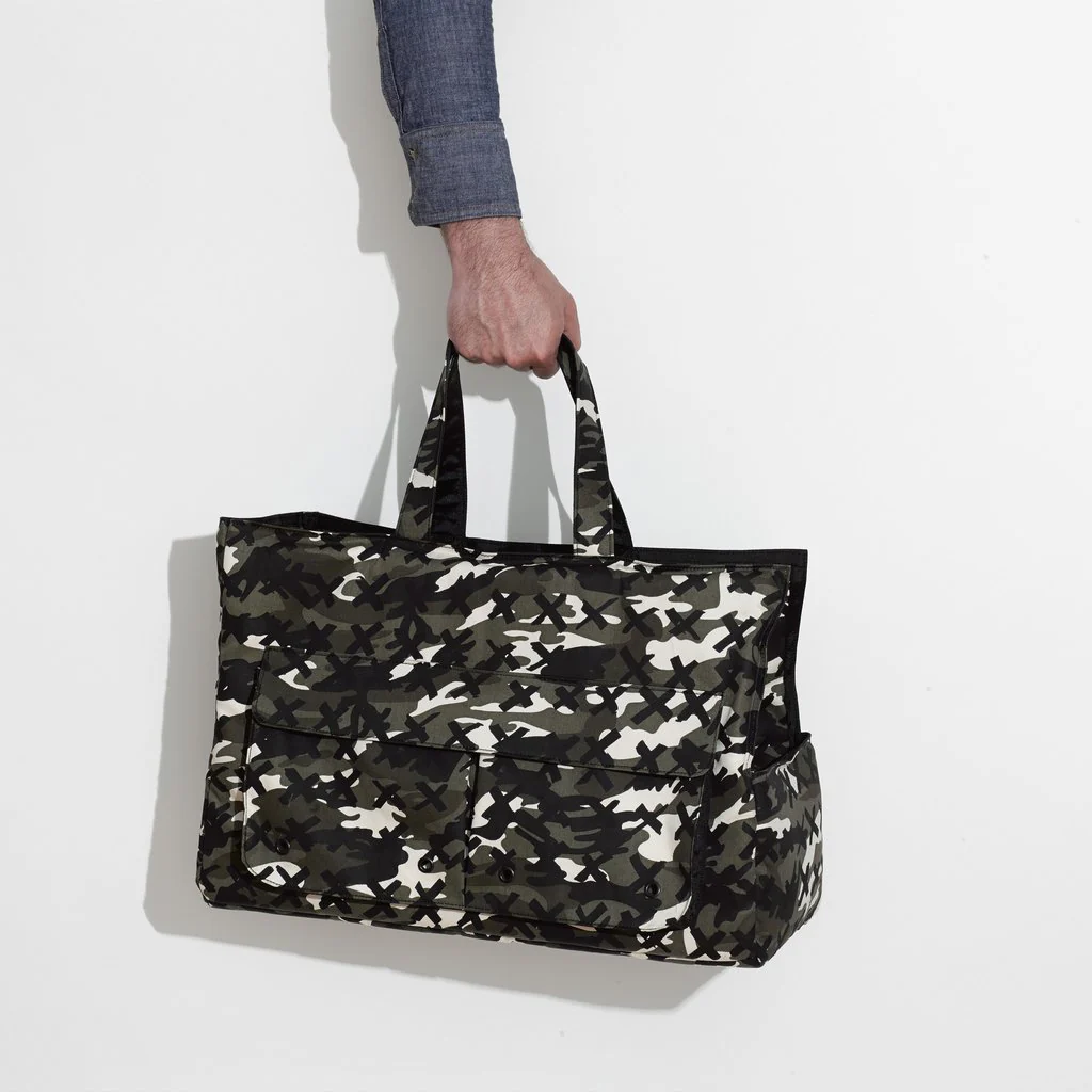 MR. DOG | Small Travel Tote in Camo-X Black - Image 5