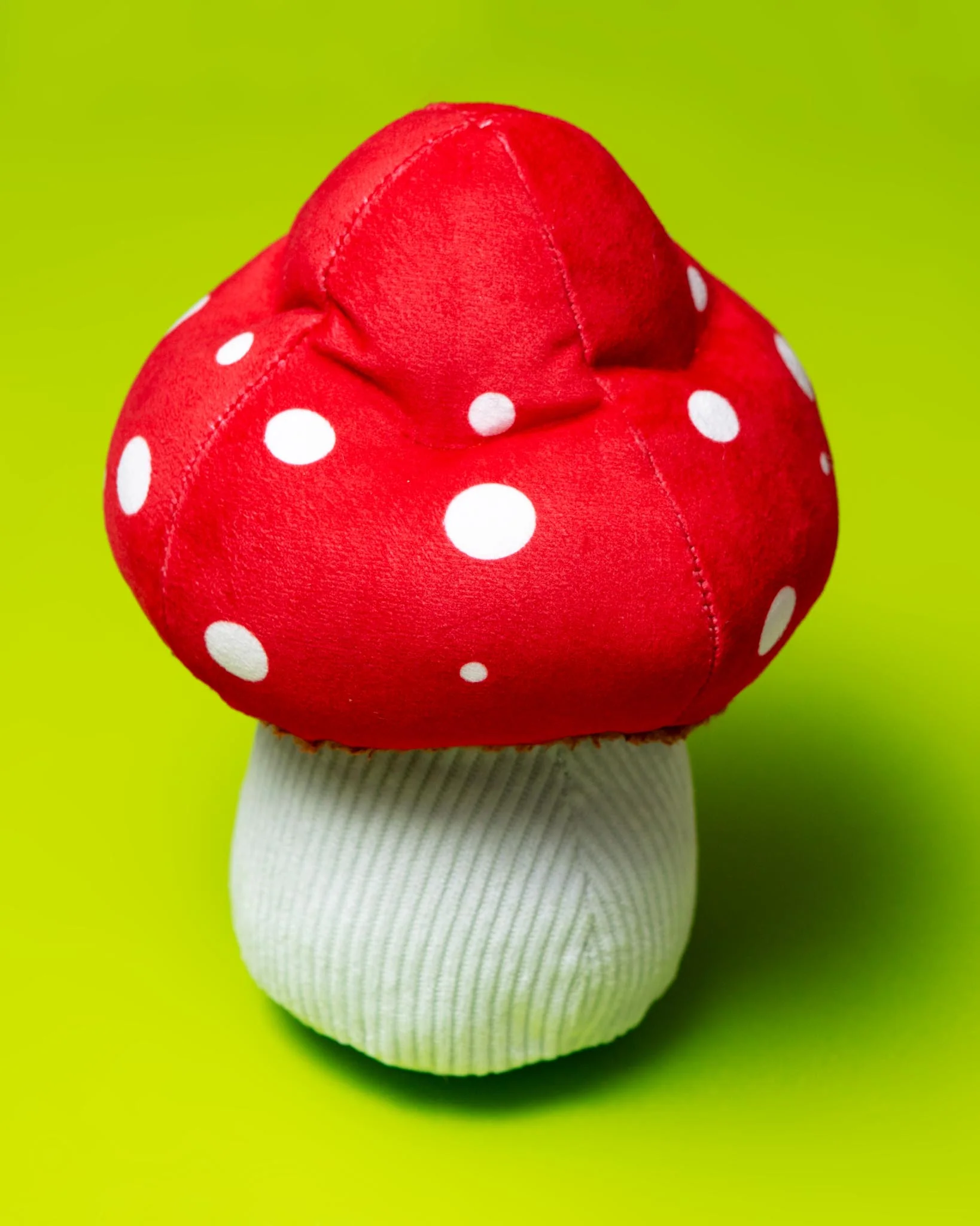 Mutt's Mushroom Squeaky Dog Toy - Image 3