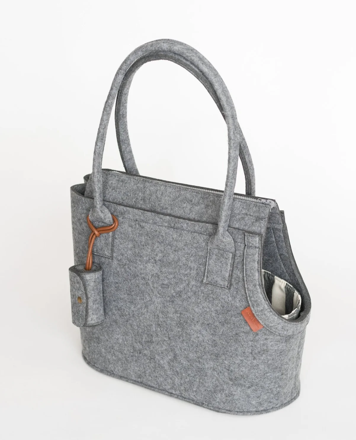 Lightweight Dog Carrier in Soft Ash Grey - Image 2