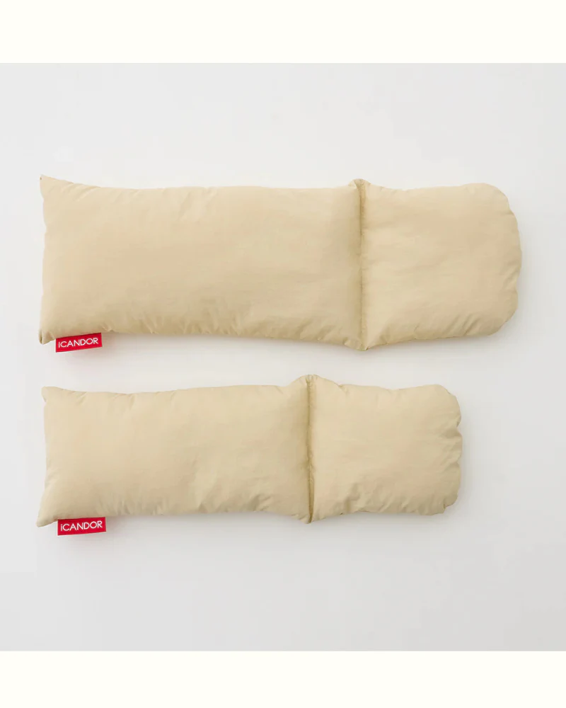 Peek-a-Boo Dog Sling Bag in Cream - Image 12