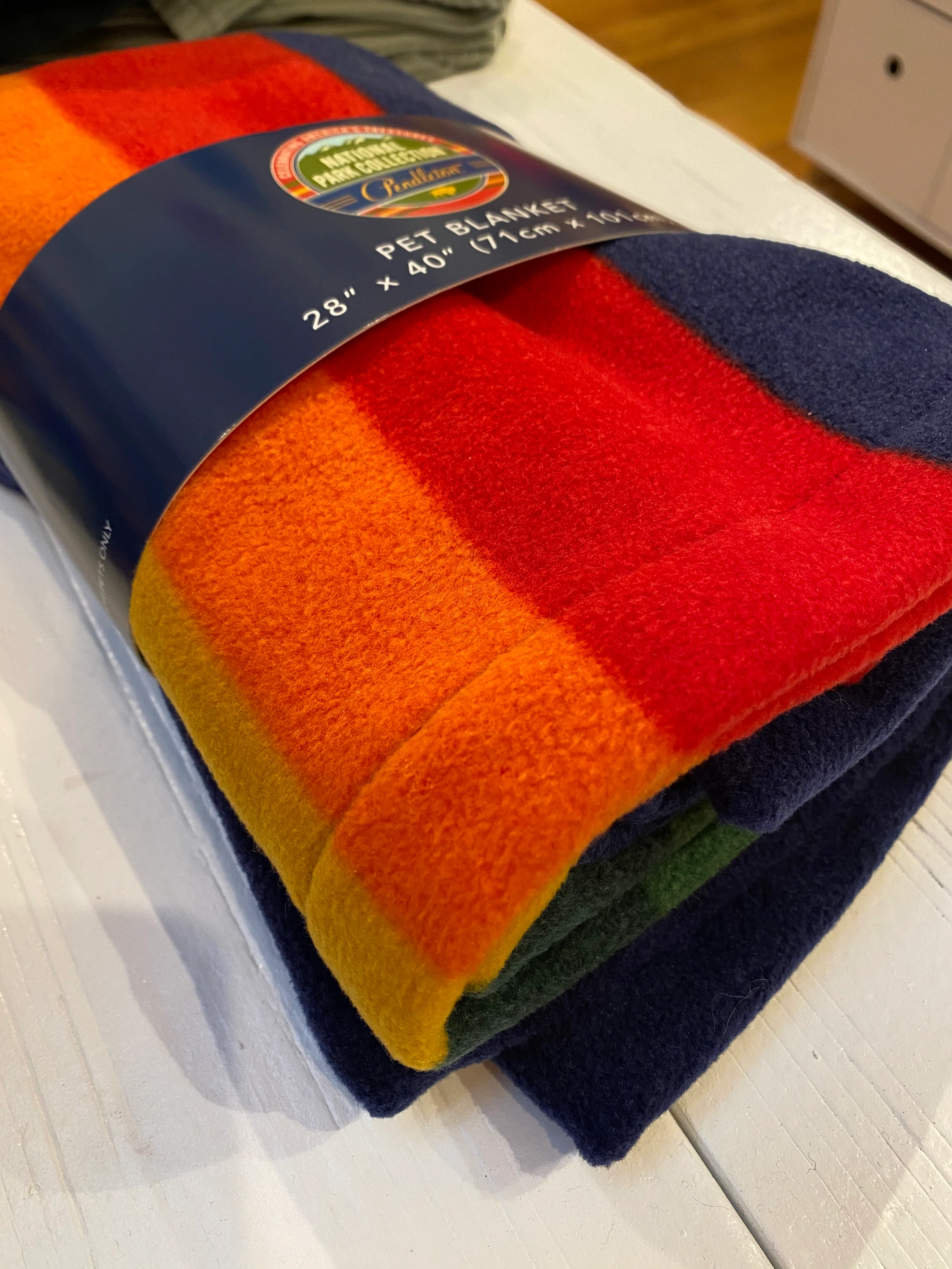Pendleton Fleece Pet Throw in Crater Lake - Image 3