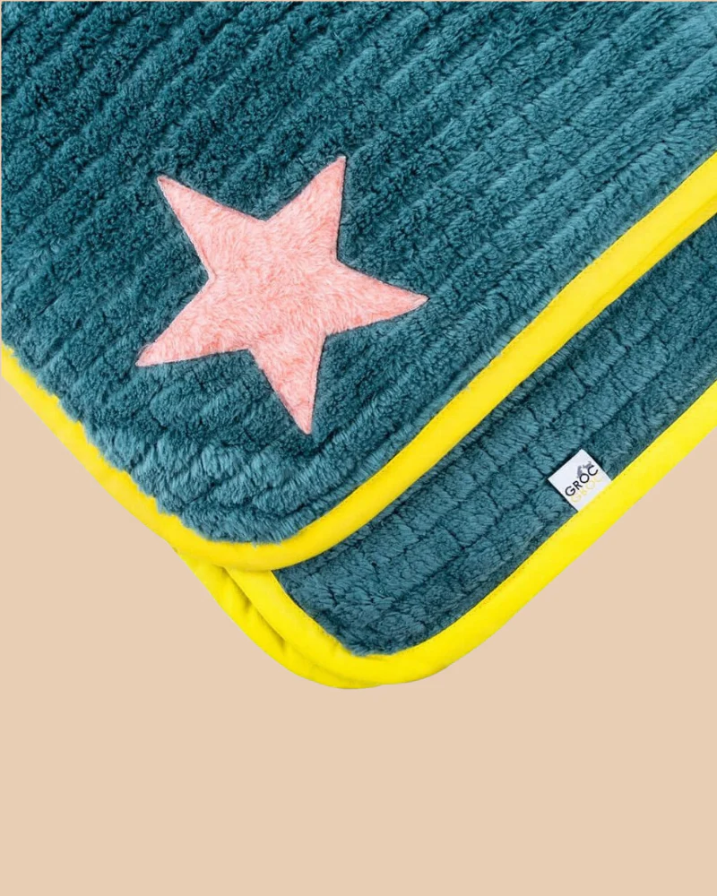 Star Plush Dog Blanket in Green w/ Yellow Trim (Made in Spain) - Image 4