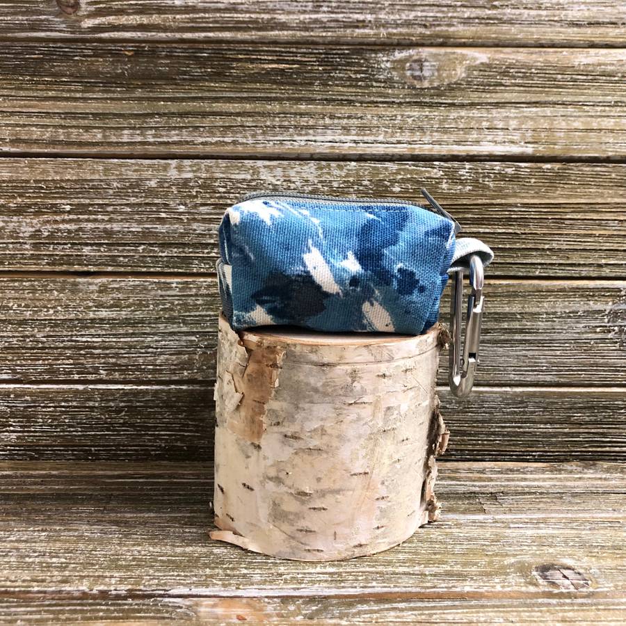 REX & BANDON | Poop Bag Holder in Abstract - Image 2