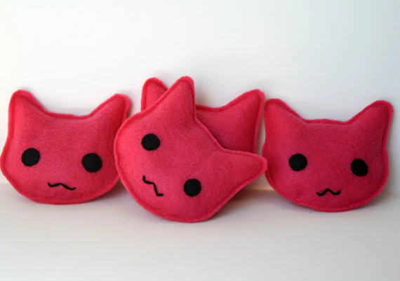 SMILING FROG PETS | Pink Pussy Cat Toy - Image 3