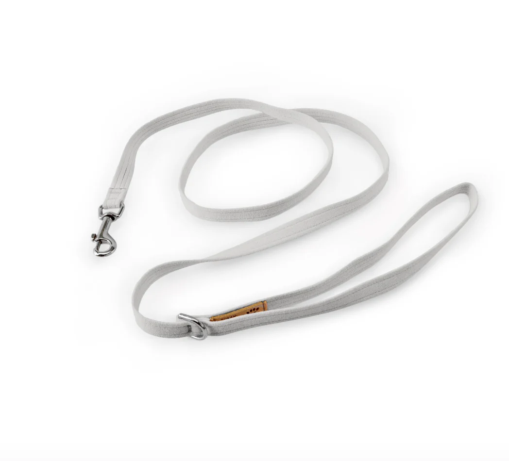 SUSAN LANCI | Leash in Platinum Grey