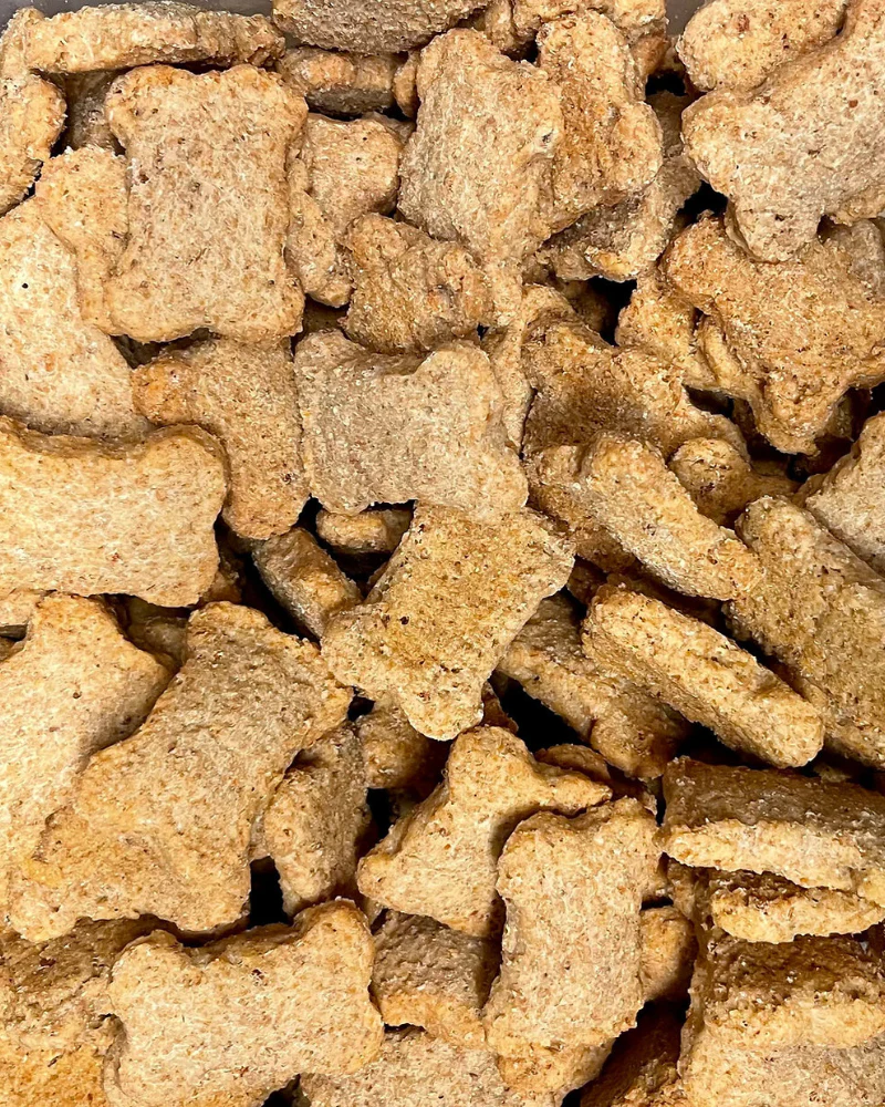 The Cole Special Bacon & Parmesan Crunchy Dog Treats - Image 4