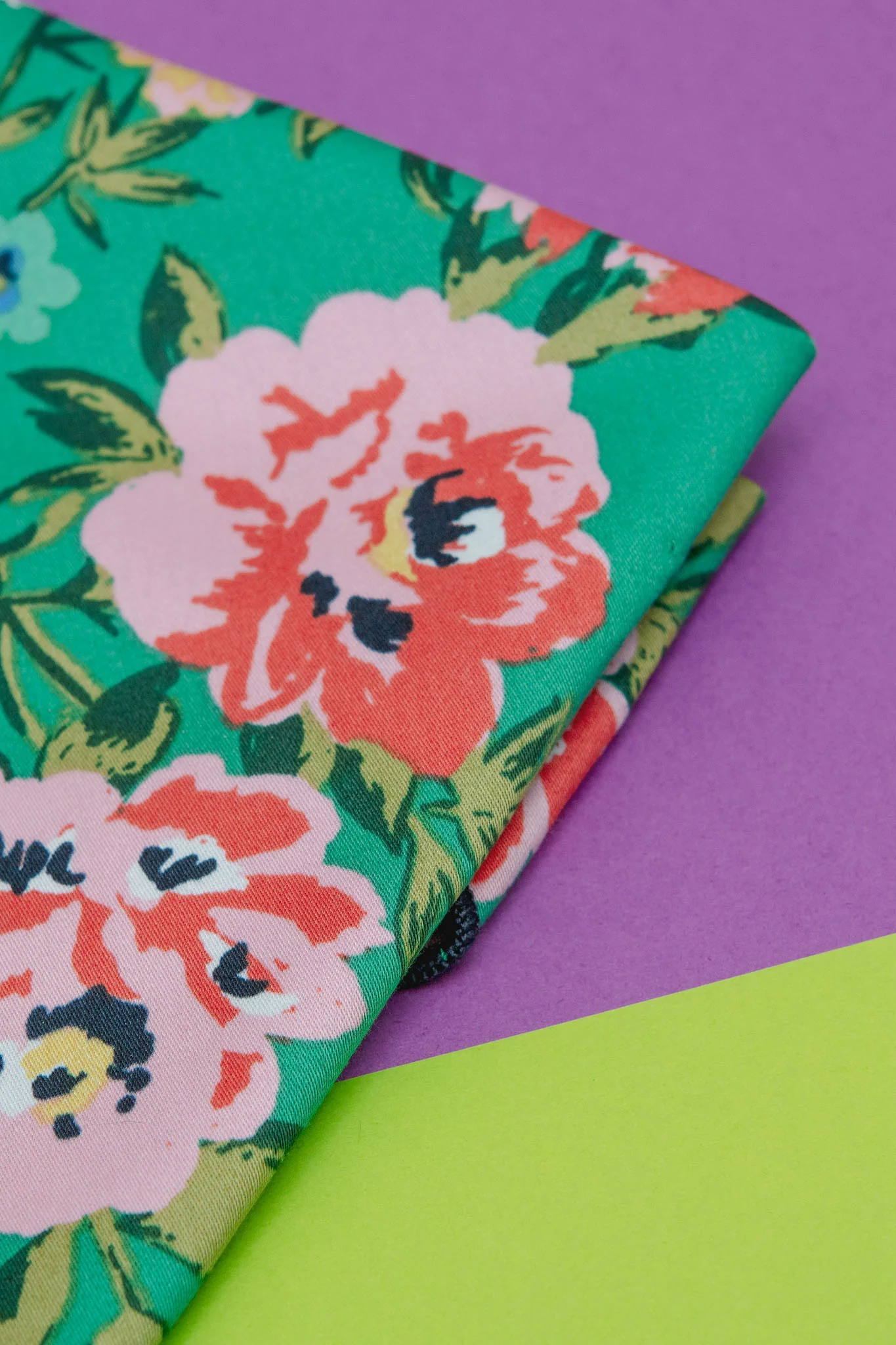 Georgia Floral Dog Bandana (Made in the USA) << FINAL SALE >> - Image 2