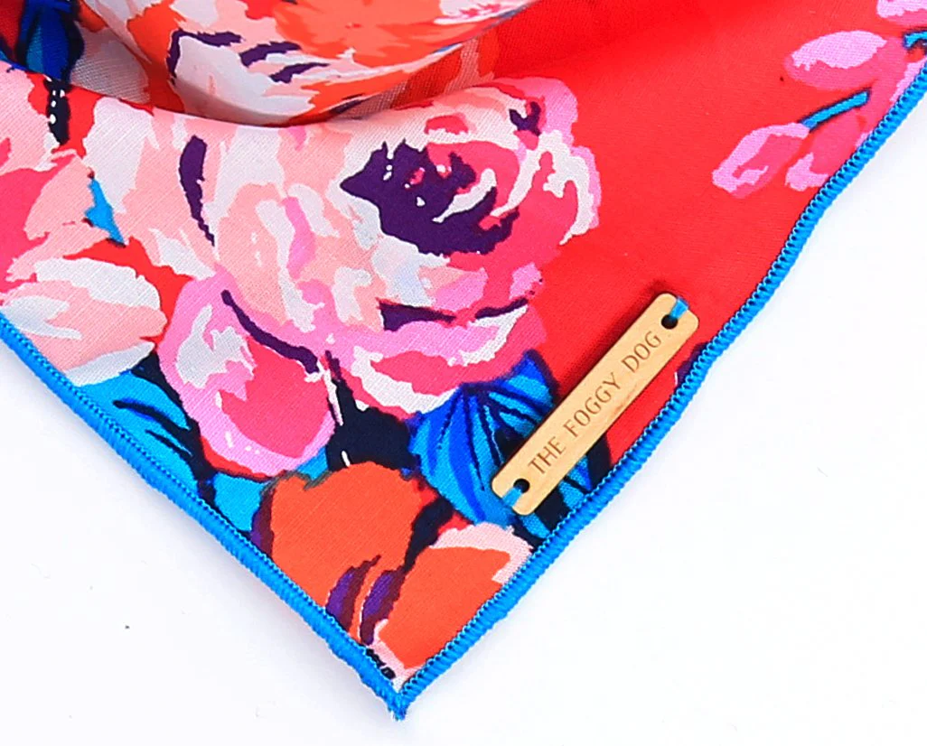 THE FOGGY DOG | Pink Posies Bandana - Image 2