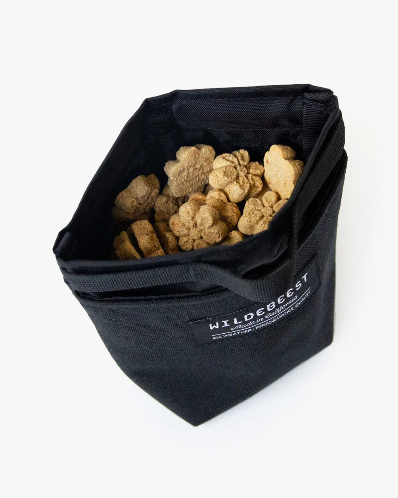 Alamo Dog Treat Pouch in Black - Image 2