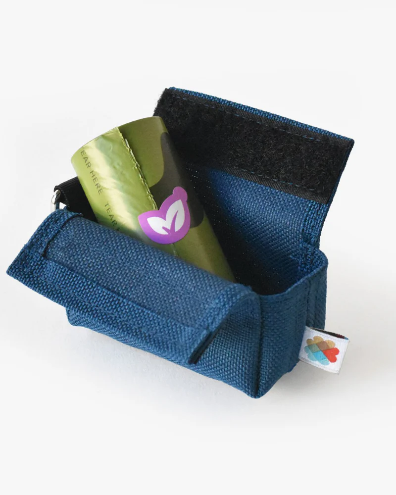 Funston Poo-Bag Dispenser in Navy - Image 4
